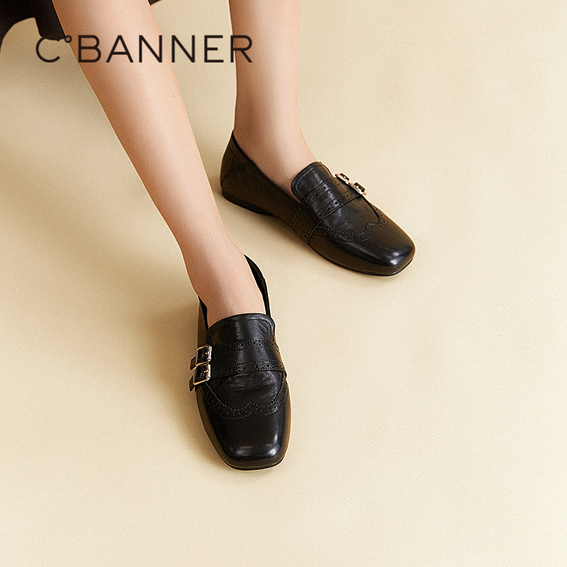 千百度薄底布洛克雕花乐福鞋女2026新款秋季一脚蹬豆豆鞋平底单鞋