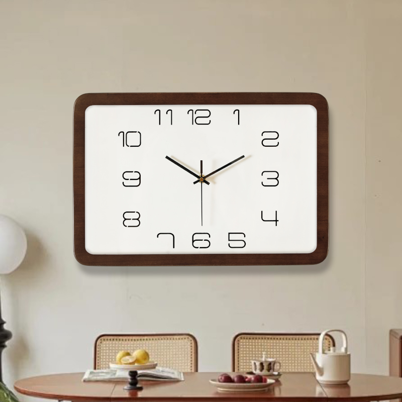 现代简约实木创意挂钟客厅静音钟表挂墙面免打孔家用装饰大气时钟