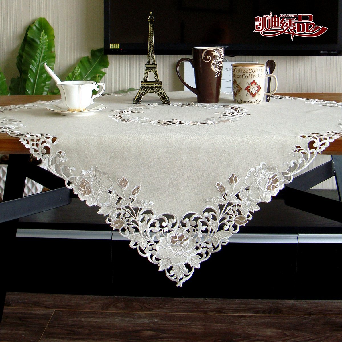 外贸布艺餐桌布台布茶几巾欧式田园刺绣多功能盖巾桌旗餐垫杯垫