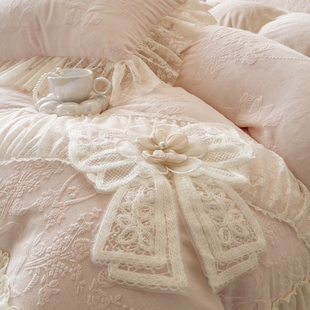 2025新款加厚蕾丝公主风雕花绒牛奶绒床裙款四件套少女心床上用品