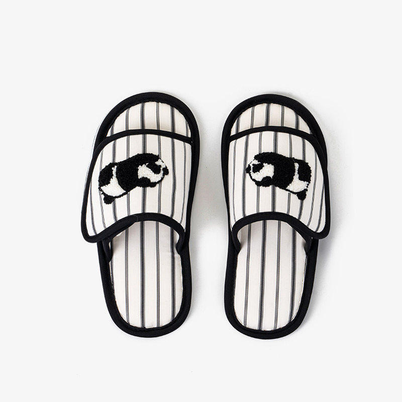 可爱熊猫大童棉拖鞋女童防滑春秋季新款室内魔术贴学生棉布拖鞋男