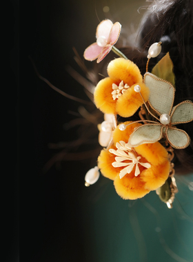 唐风甜美橙色精致小发夹边夹侧边蝴蝶少女感仿绒花新年秋冬汉服配