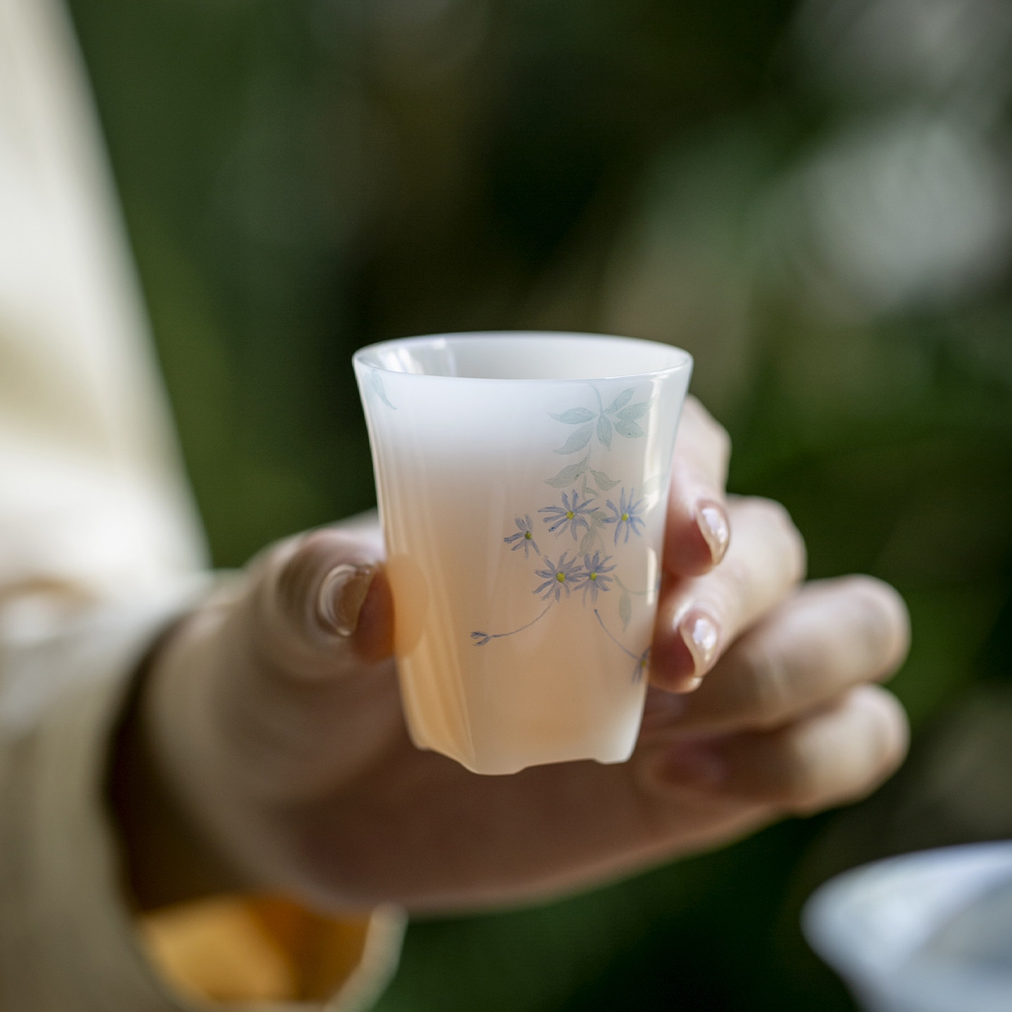 白皙四方杯雏阳沐晴品茗杯手绘陶瓷茶具居家品茗轻奢雅致套装精品