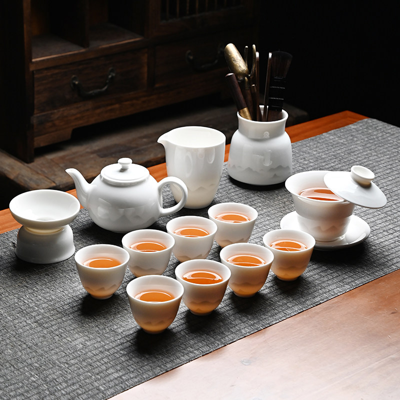 羊脂玉白瓷幻山悬停茶具套装
