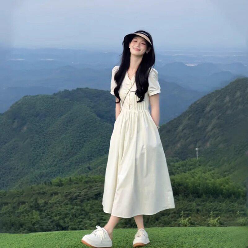 声雨竹清纯温柔风初恋甜美v领短袖连衣裙子女夏季新款气质收腰大