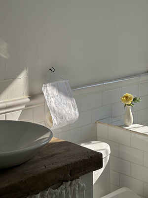 NfT 乡村复古纯棉刺绣钩花卷筒纸收纳布袋 出口英国厕纸挂墙袋