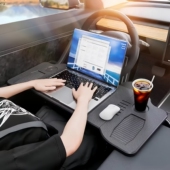 适用蔚来ES6EC6ES8ET5ET7EC7车载前排小桌板折叠电脑办公吃饭餐桌