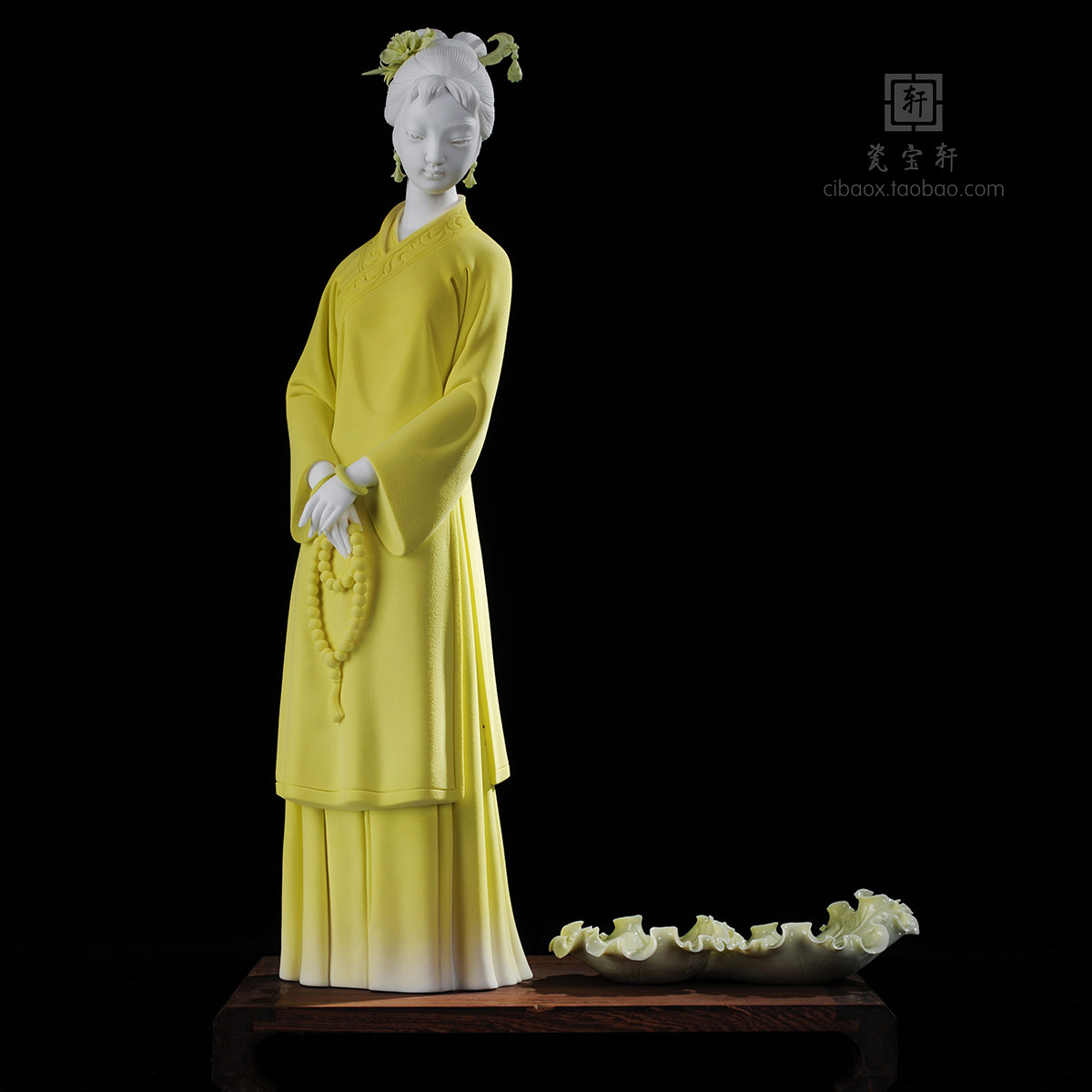 德化白瓷陶瓷古典明清仕女美女赏荷家居办公玄关酒柜装饰工艺礼品