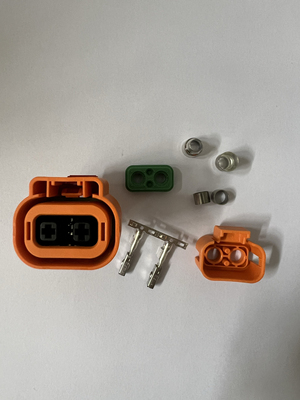 安费诺 HVC2P28FS104 HVC2P28FS204 连接器 现货秒发，正品实物图