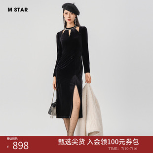 M STAR冬季新款丝绒长袖连衣裙镂空开叉女士修身A字钉珠长袖裙子