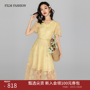 一电影一时装夏季新款短袖连衣裙中长款V领收腰网纱花卉刺绣女士
