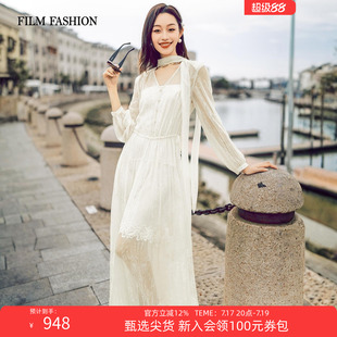 一电影一时装秋季新款绣花连衣裙桑蚕丝中长款度假女士（两件套）