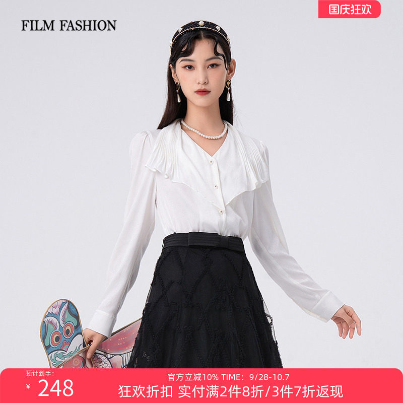 【3件7折】一电影一时装春秋新款法式V领荷叶边翻领衬衫上衣女图片