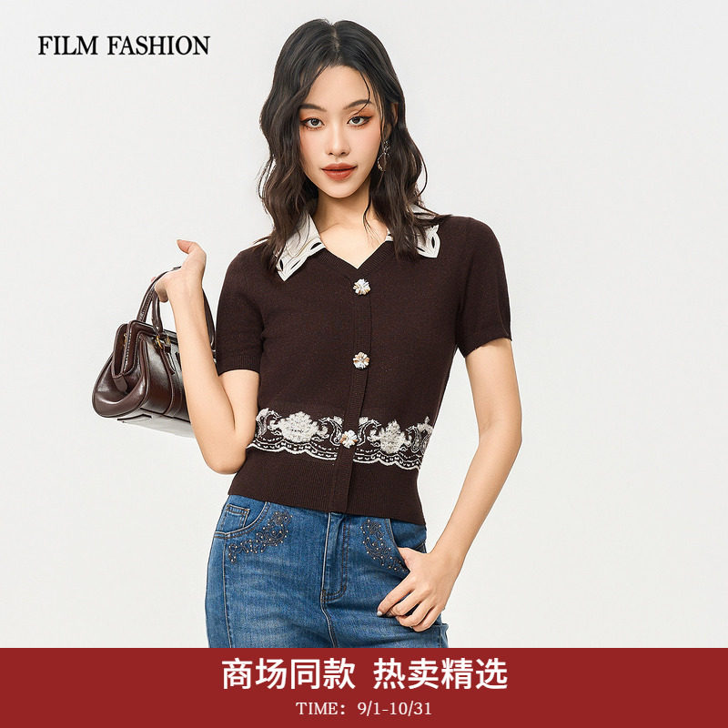 【商场同款】一电影一时装2026秋季新款毛针织衫上衣翻领时尚女士图片