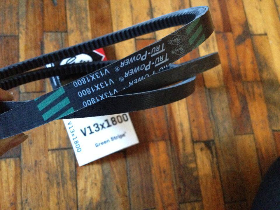 盖茨带齿三角带v13x1400汽车风扇皮带v13x1400