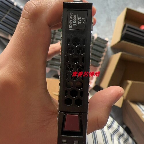 0231A6KE 0231A4QT 0231AF72 600G 10K SAS 12Gb 2.5寸 硬盘