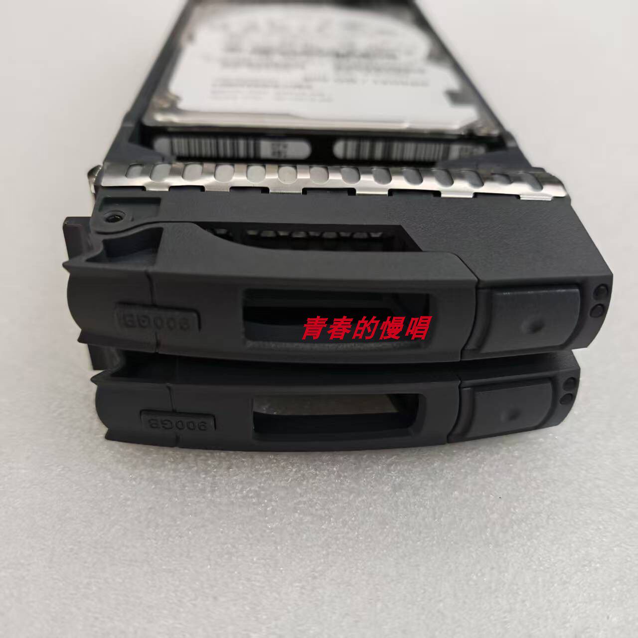 NetApp X341A-R6 X341 TA14E900A10 AL14SEB090EQ 900G SAS 硬盘