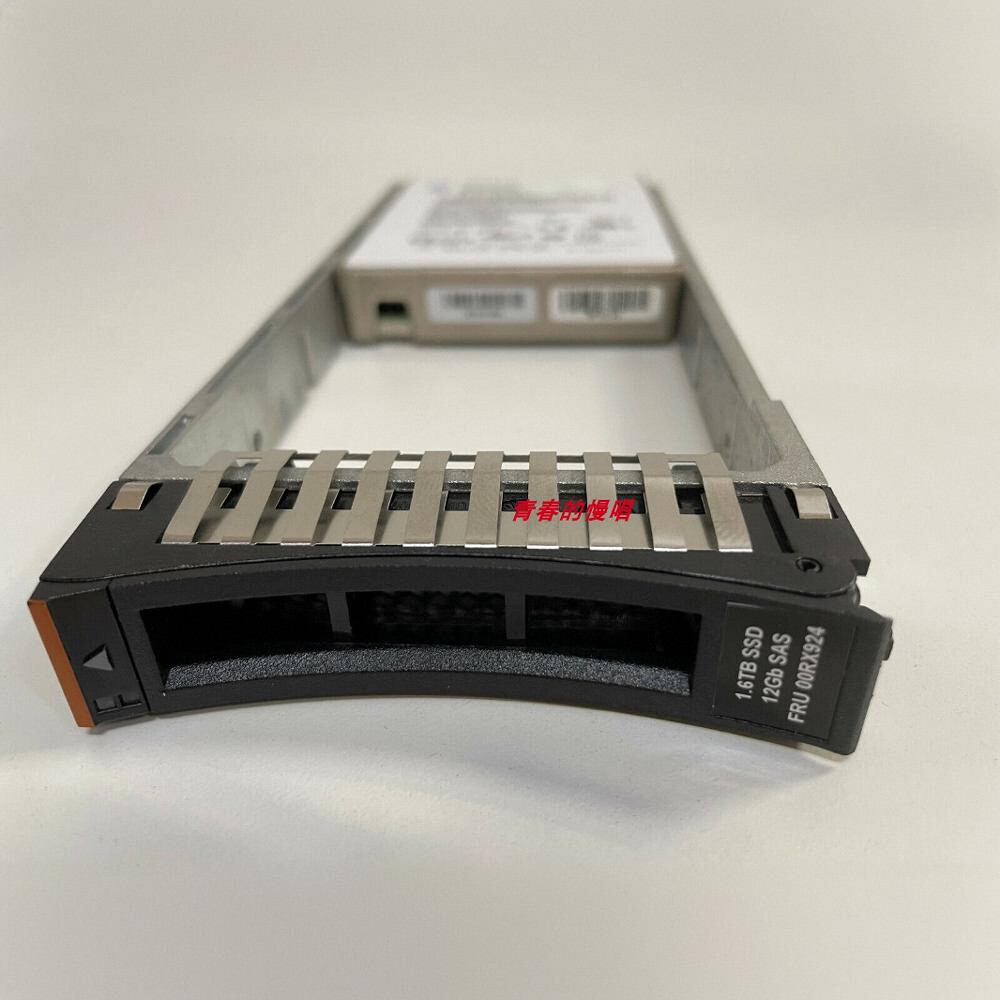 IBM 00Y5951 00RX924 00WY982 1.6T SAS 12Gb SSD V5000 Gen1硬盘