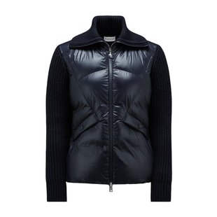 I20939B00016M2089742 MONCLER 女士外套