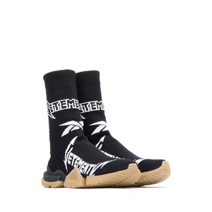 VETEMENTS UAH19RE5BLACKWHITE 女士运动鞋