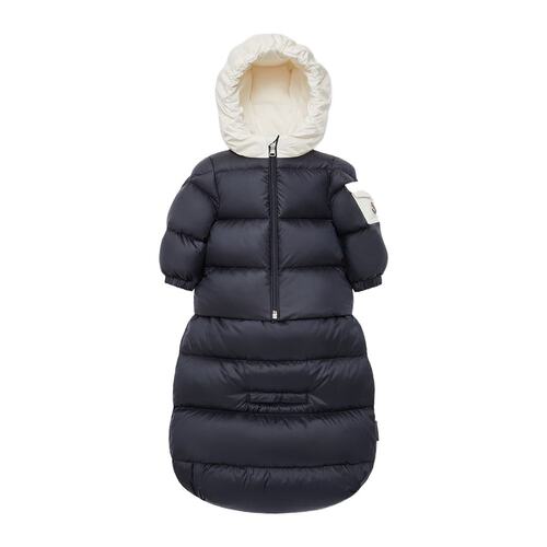 Moncler 徽标羽绒服 J29511F00003595FE