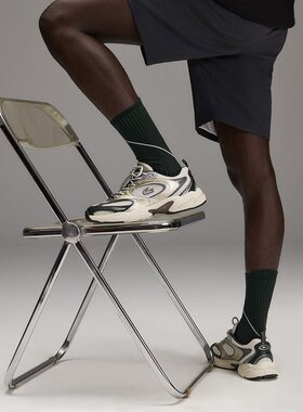 LACOSTE 男士 STORM 96 2K 224 2 轻便运动鞋 48SMA0071