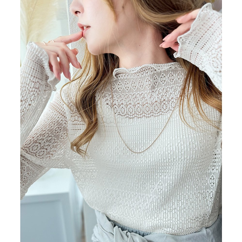Classical Elf 女士蕾丝褶皱高领上衣 ce1110088