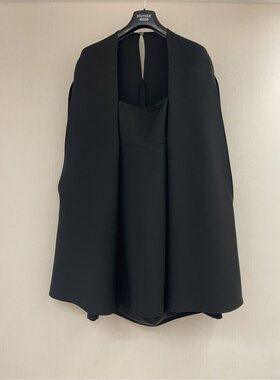 VALENTINO 女士大衣 BVAB801CF0NO CO 黑色 无袖连衣裙