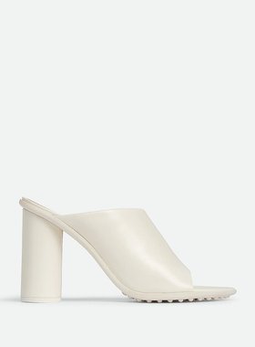 BV葆蝶家 25春夏 740735V2LR09013 女士 高跟凉鞋