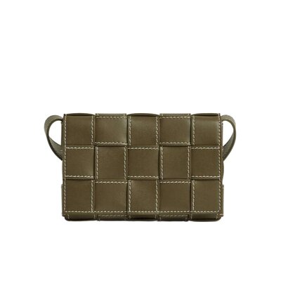 Bottega Veneta Cassette编织斜挎包 763686V39K0