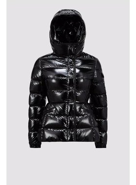 MONCLER 女士外套 J20931A00017597EU999 AW2024