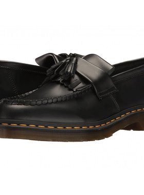 Dr. Martens Adrian 黑色光滑款