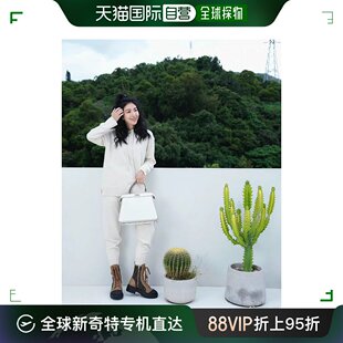 Fendi 芬迪 女士Fendi 香港直邮潮奢 女款 棕色老花字母马丁靴