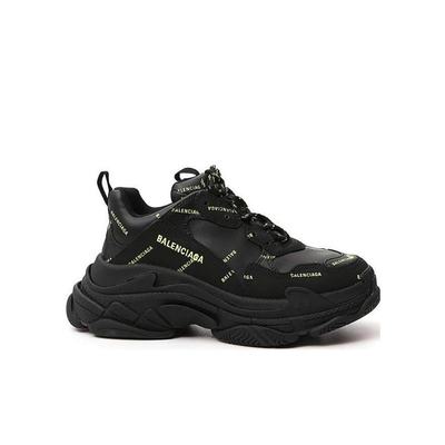 Balenciaga 巴黎世家 男士 TRIPLE S满印标识运动鞋 536737W2FA1