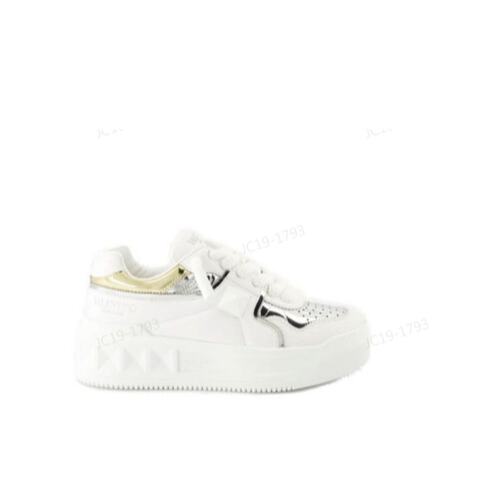 Valentino One Stud系列低帮板鞋 WS0FQ4PIM