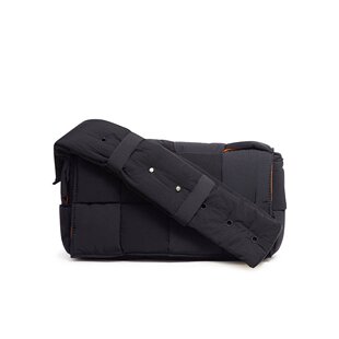 Bottega Veneta 翻盖单肩包 749880V2B01