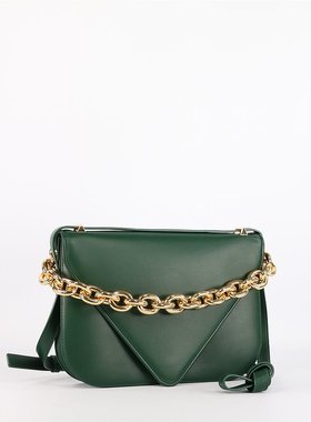 BOTTEGA VENETA 女士斜挎包 667398V12J03035