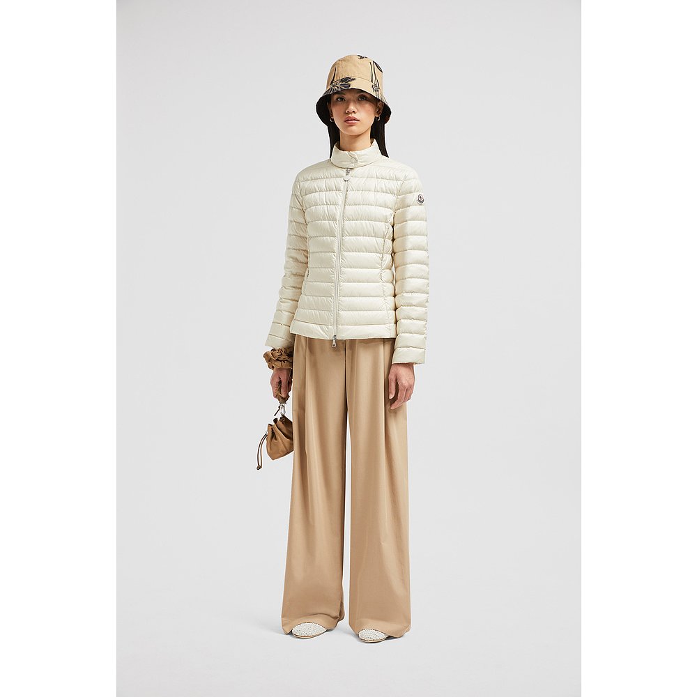 MONCLER (2025新品) Igelle 短款羽绒服