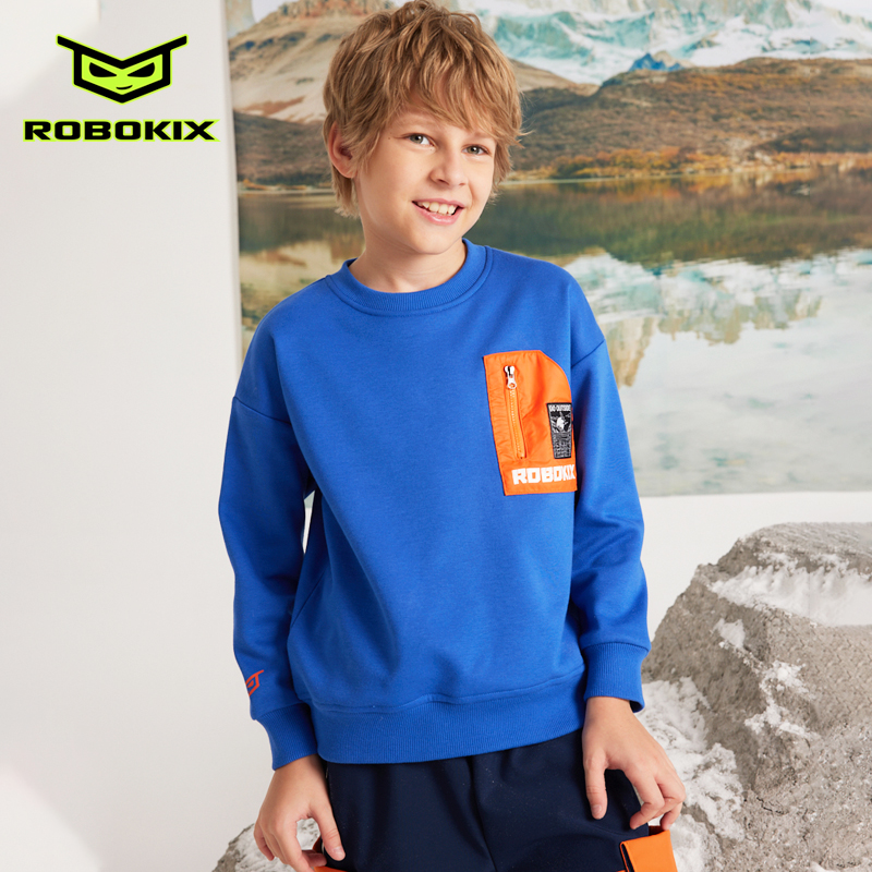 前胸有实用趣味小口袋