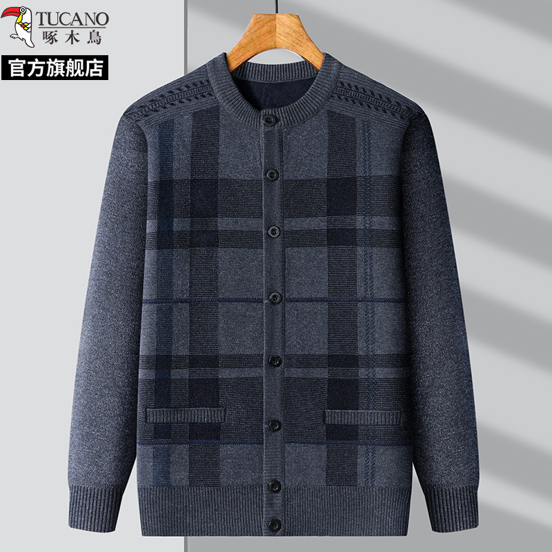 啄木鸟新款男秋冬季加绒加厚开衫毛衣中老年大码宽松格子长袖衫