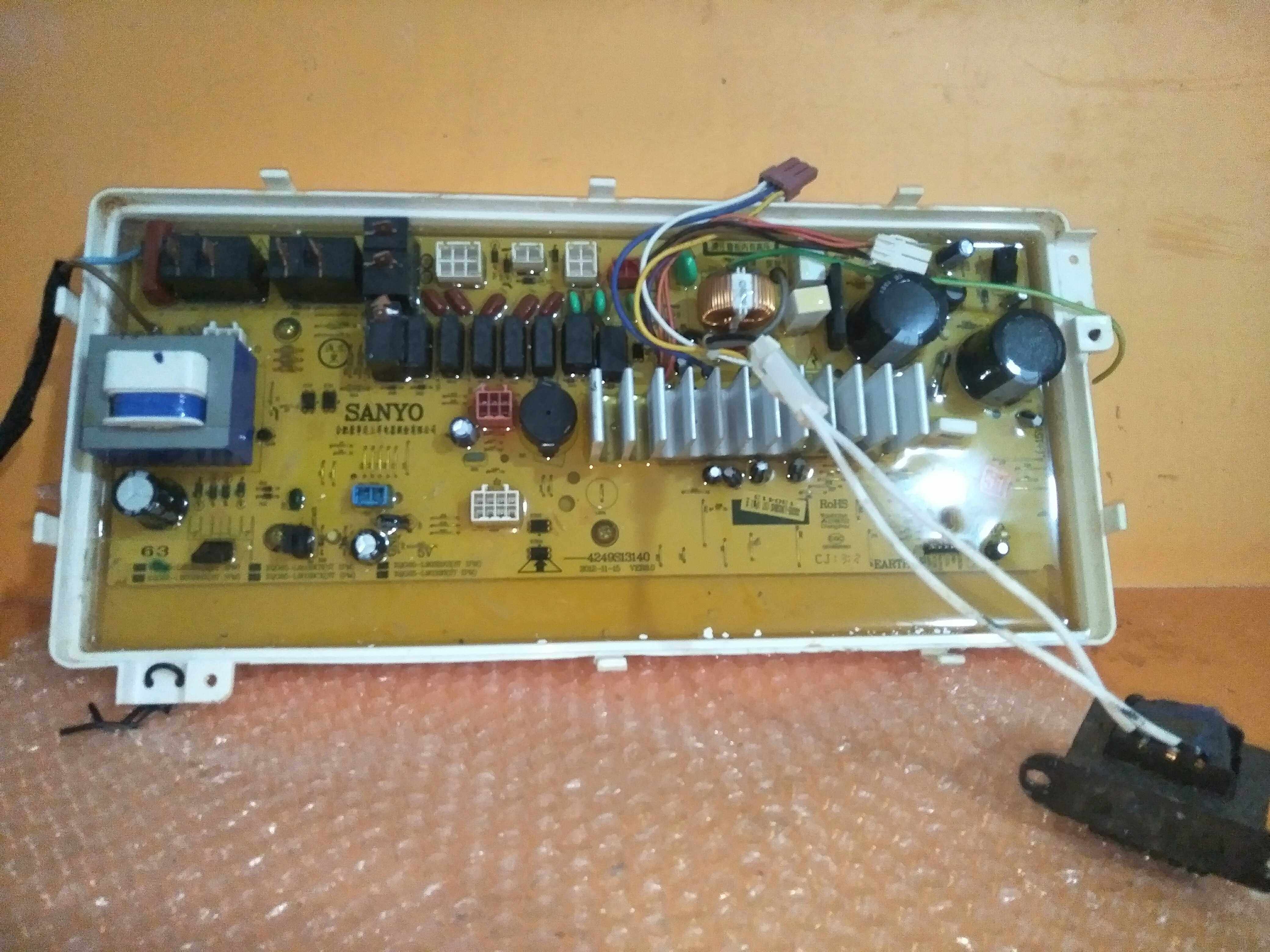 三洋滚筒洗衣机电脑板XQG65-L903BHS L903BCS变频主板电源驱动板