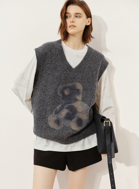 uti尤缇2025冬季新款 趣味小熊V领针织马甲女背心毛衫UL4D1194383
