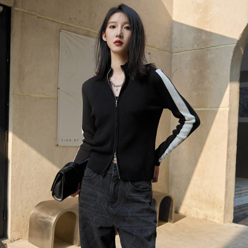 uti黑色修身显瘦针织女