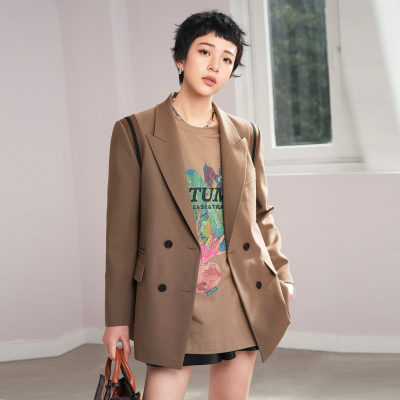 uti咖色垫肩西装外套女