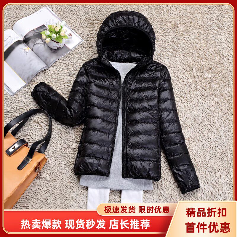 秋冬新款大码轻薄棉服女短款连帽