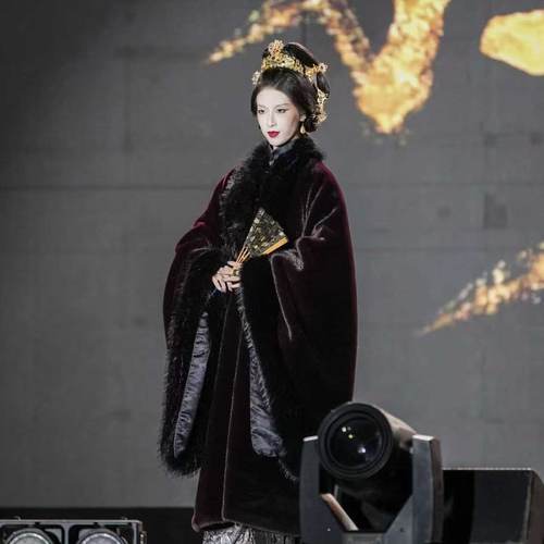 金角大魔王走秀同款明披汉服冬季