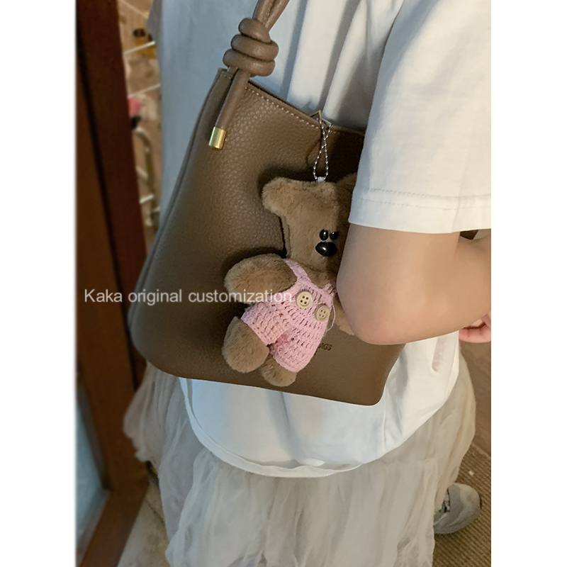 时尚经典简约便携水桶包