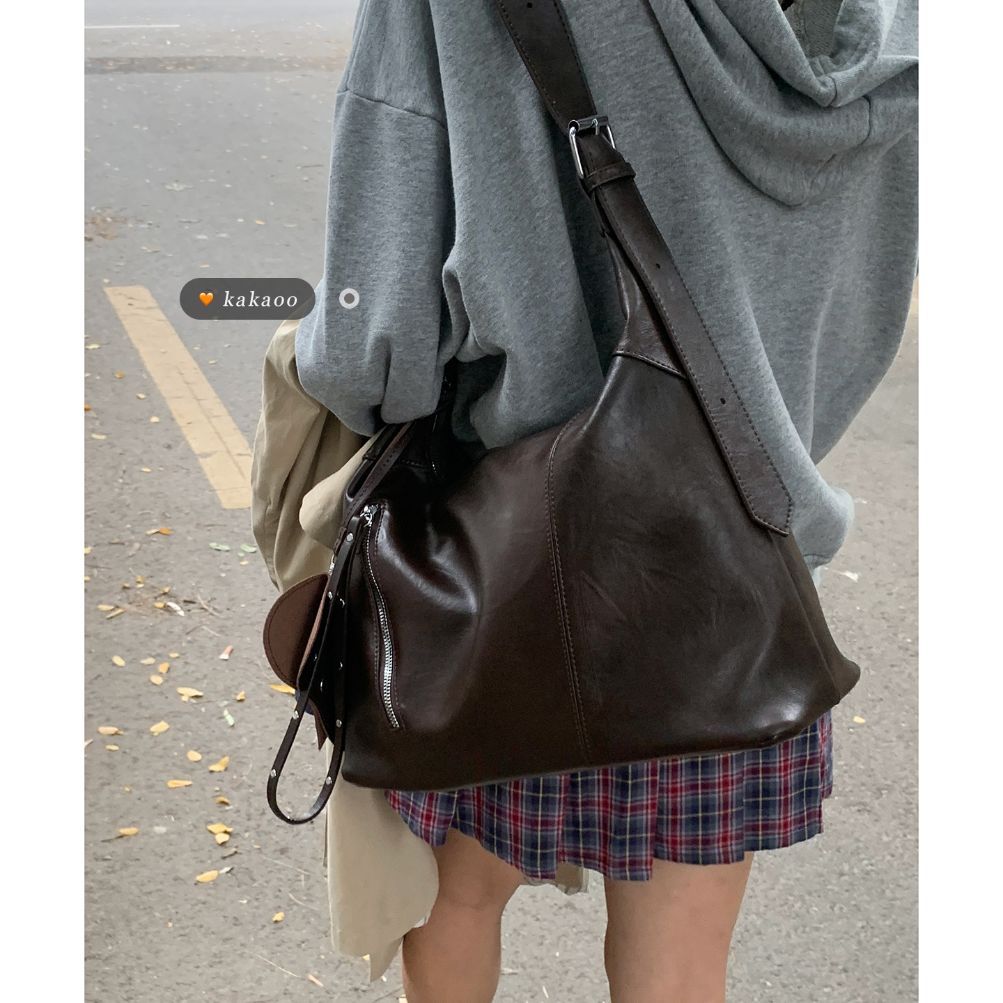 复古大容量腋下包包女2025新款潮时尚韩国托特包学院风单肩斜挎包