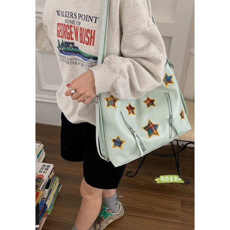 卡乐儿韩国学院风大容量双肩背包