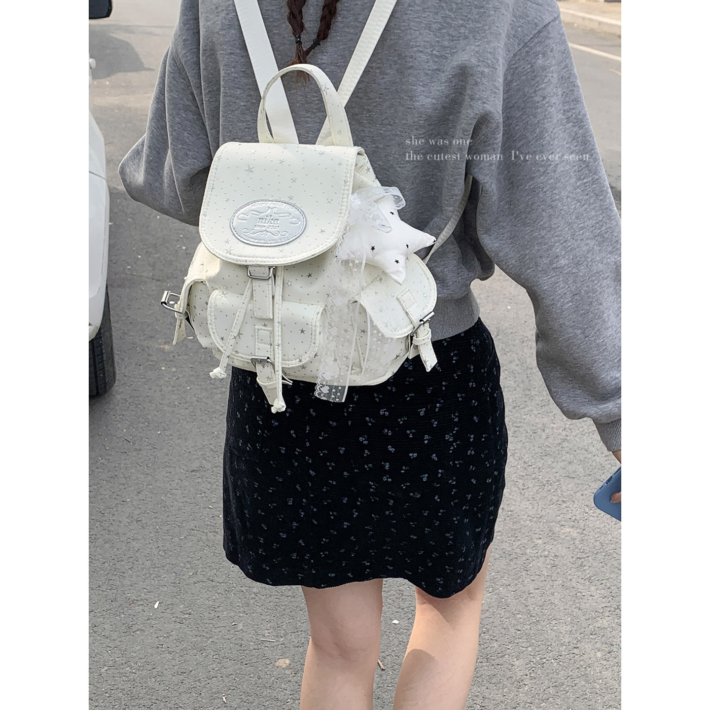 甜美星星帆布包包女2026新款潮时尚韩双肩包学院风背包手提水桶包